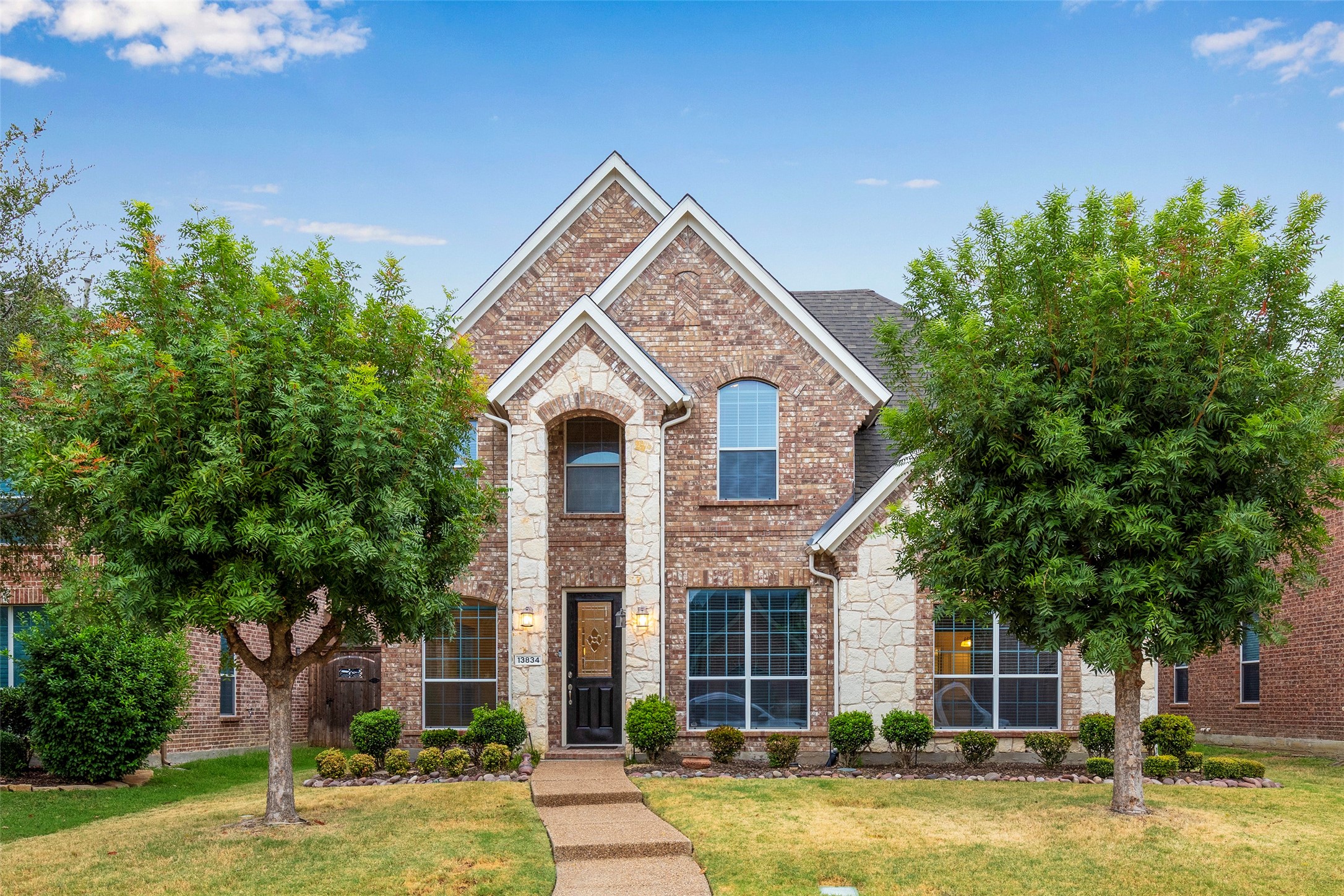 13834 Valley Mills Drive Frisco Home Listings - Keller Williams Real Estate