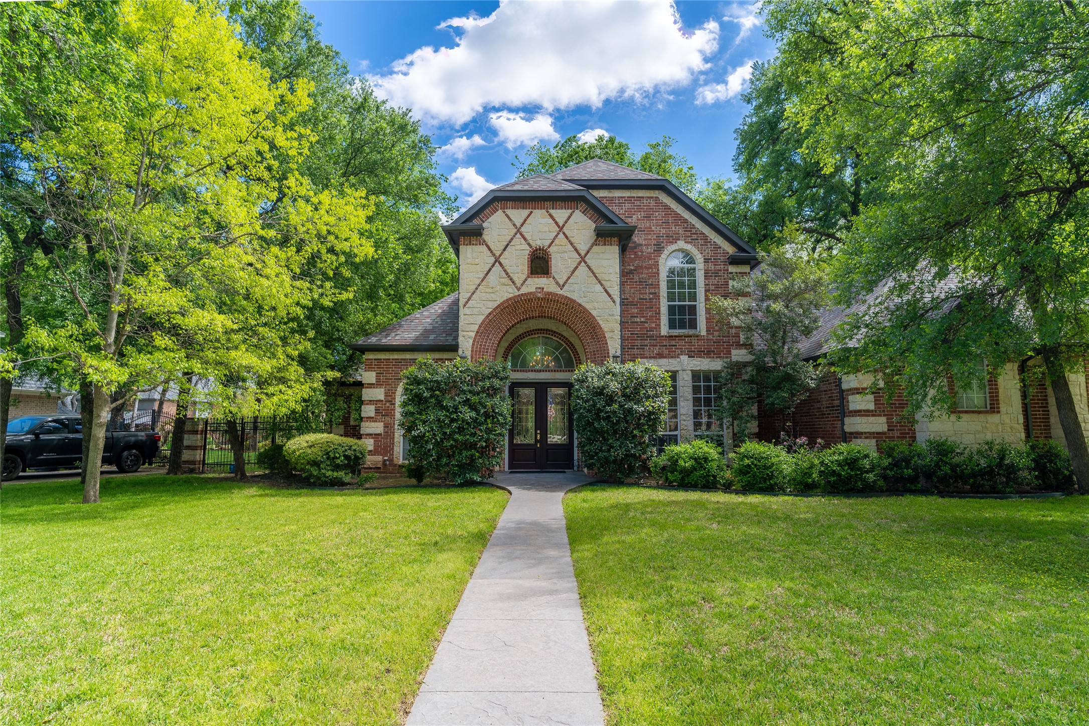 6058 Forest River Drive Frisco Home Listings - Keller Williams Real Estate